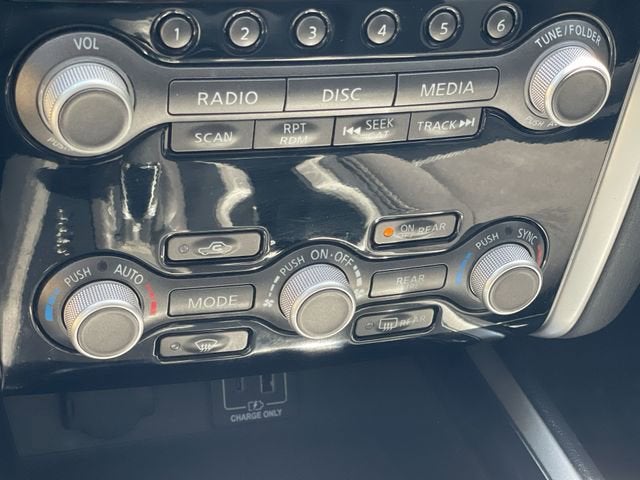 2020 Nissan Pathfinder S