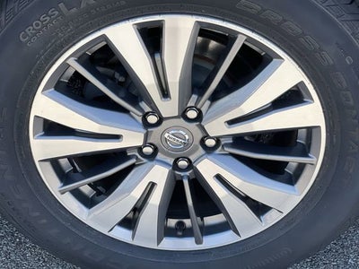 2020 Nissan Pathfinder S