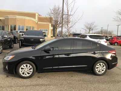 2020 Hyundai Elantra SE