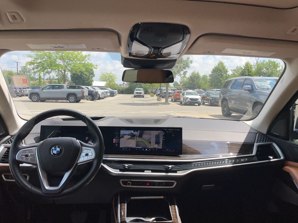 2024 BMW X7 xDrive40i