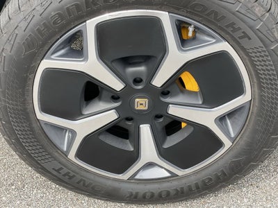 2023 Rivian R1S Launch Edition