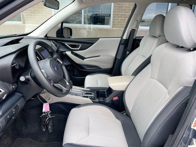 2022 Subaru Forester Base