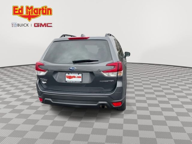 2022 Subaru Forester Base