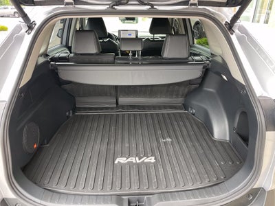 2025 Toyota RAV4 Hybrid XLE Premium