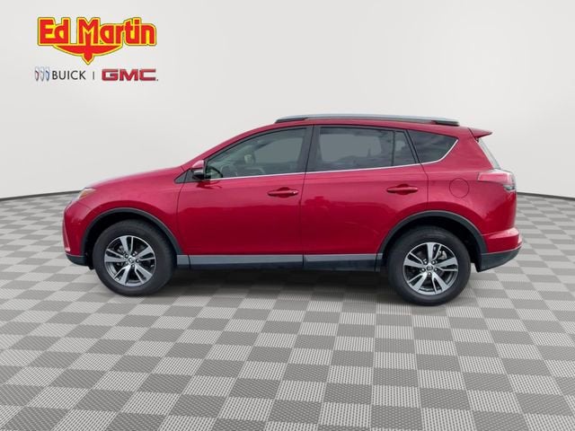 2017 Toyota RAV4 XLE