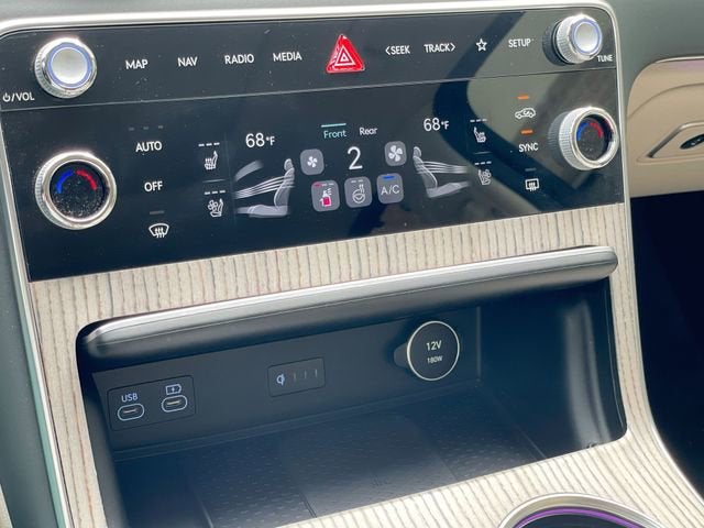 2025 Genesis GV80 2.5T Prestige