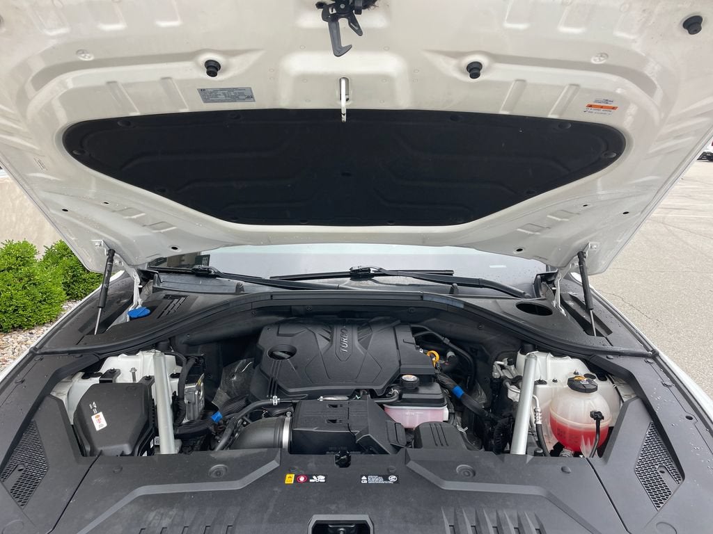 2022 Genesis GV70 2.5T