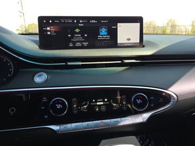 2022 Genesis GV70 2.5T
