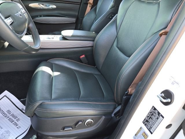 2022 Genesis GV70 2.5T