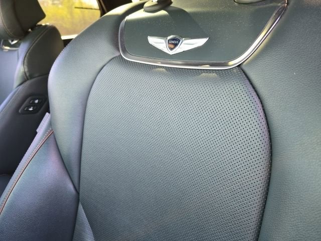 2022 Genesis GV70 2.5T