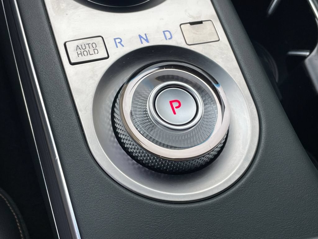 2022 Genesis GV70 2.5T