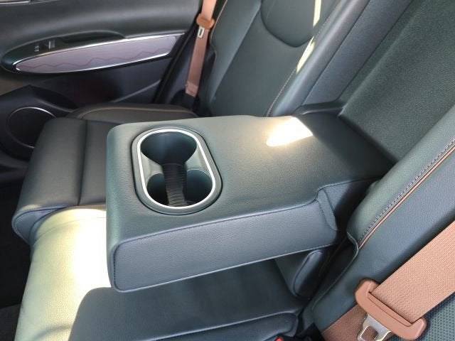 2022 Genesis GV70 2.5T