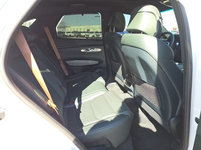 2022 Genesis GV70 2.5T