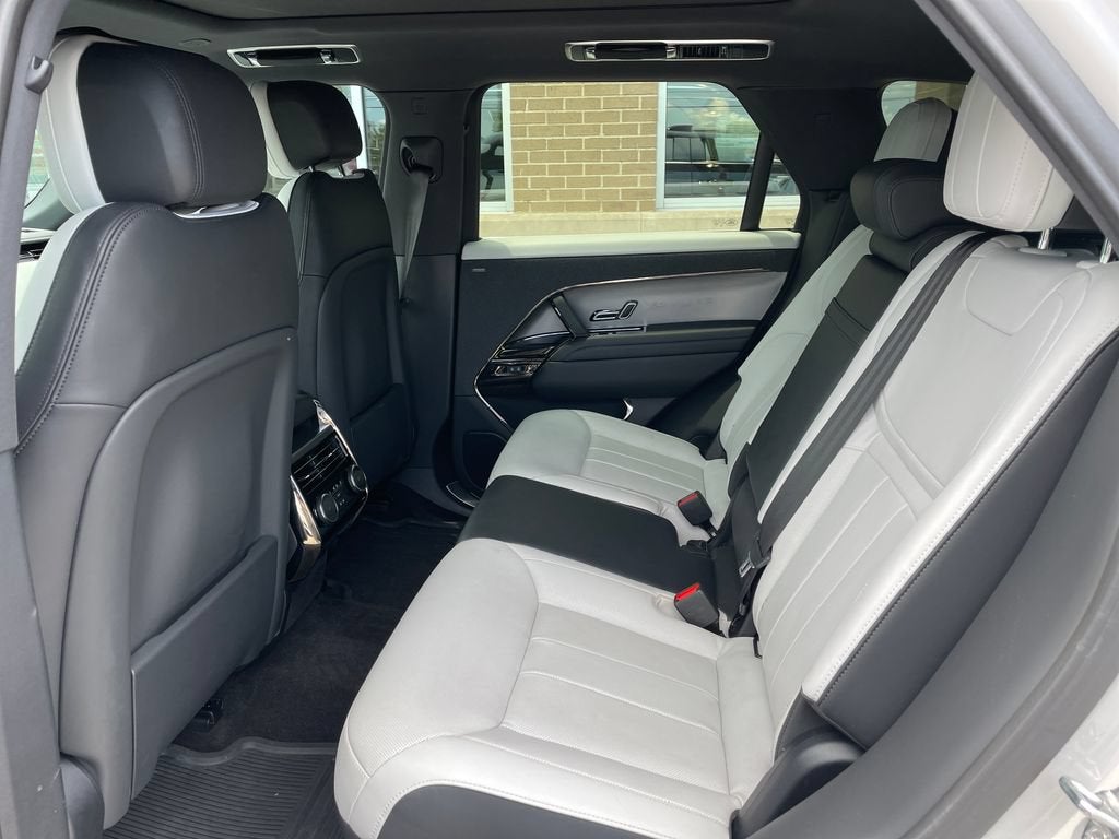 2025 Land Rover Range Rover Sport Dynamic SE