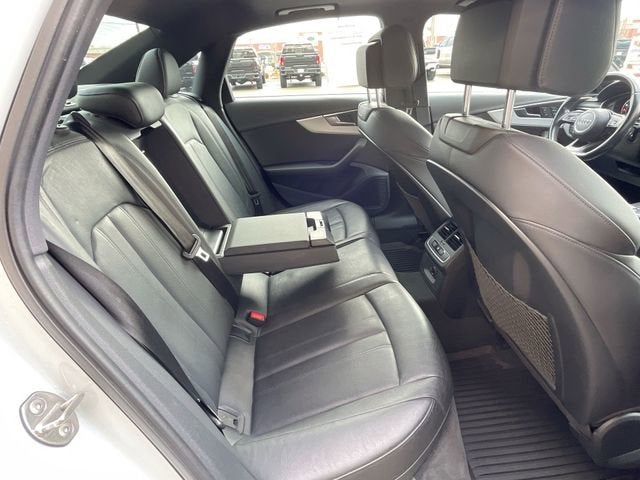 2017 Audi A4 Premium Plus