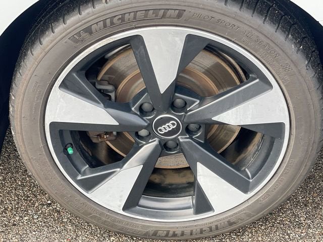 2017 Audi A4 Premium Plus