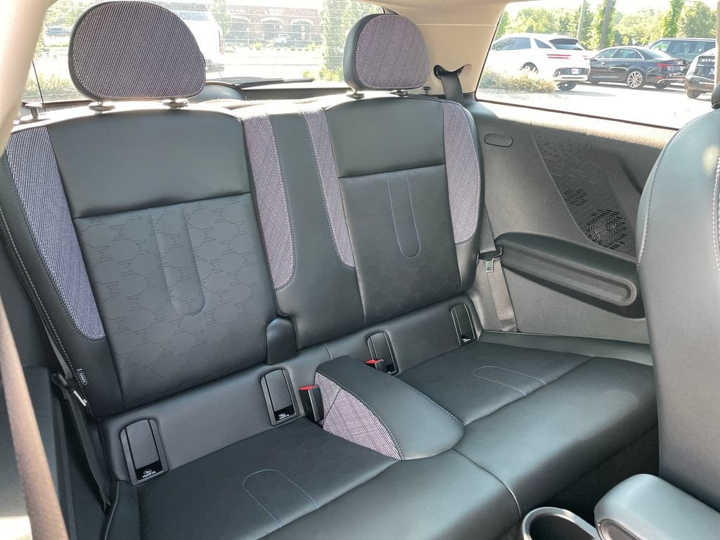 2025 MINI Hardtop 2 Door Signature Plus