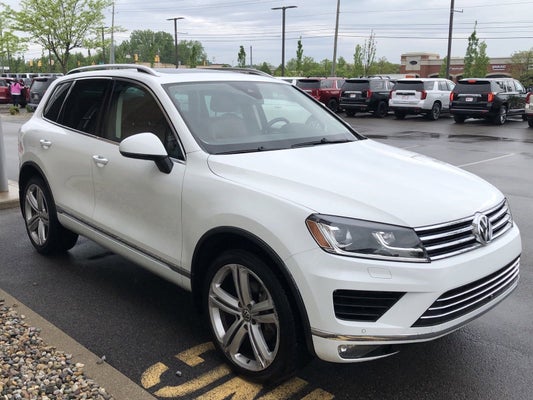 2016 Volkswagen Touareg VR6 FSI in Indianapolis, IN - Ed Martin Automotive Group