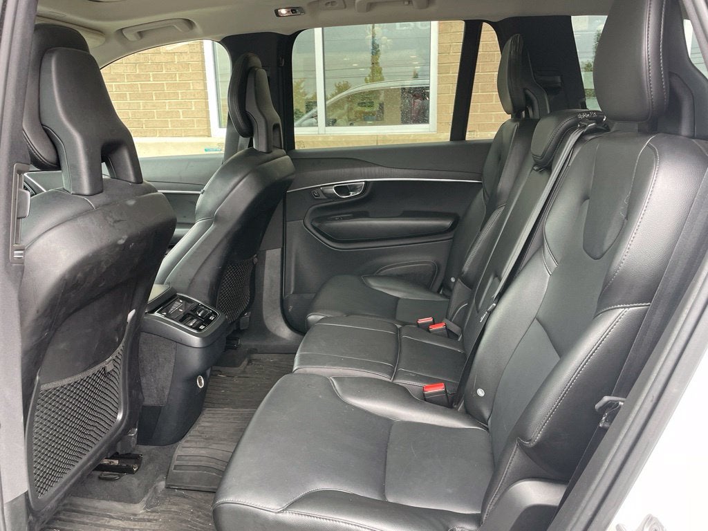 2020 Volvo XC90 T5 Momentum