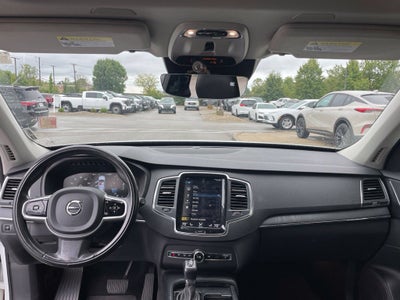 2020 Volvo XC90 T5 Momentum