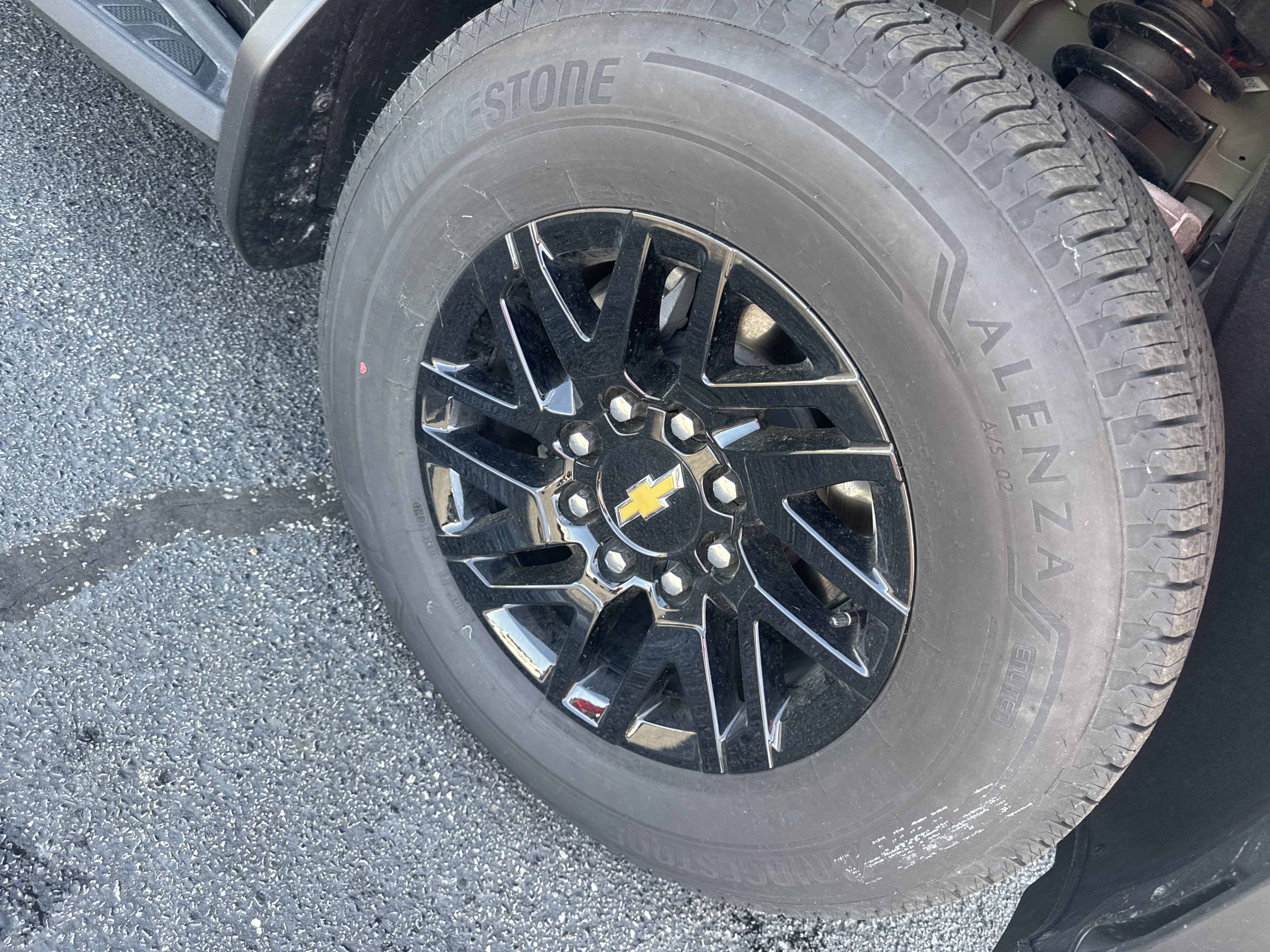 2024 Chevrolet Silverado EV E4WD CREW