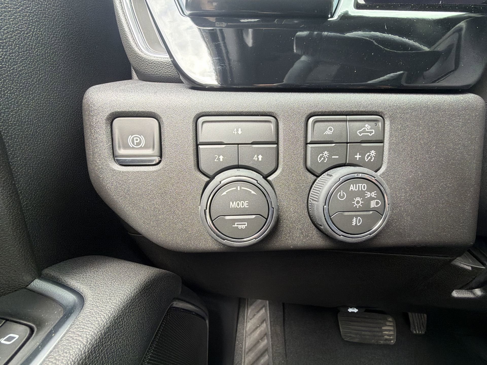 2026 Chevrolet Silverado 2500HD 4WD CREW 159