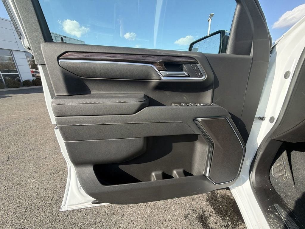 2026 Chevrolet Silverado 1500 4WD CREW 147