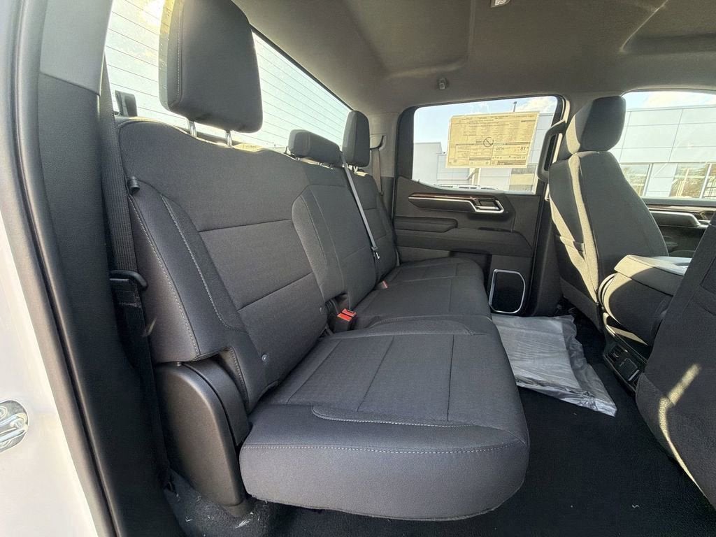 2026 Chevrolet Silverado 1500 4WD CREW 147