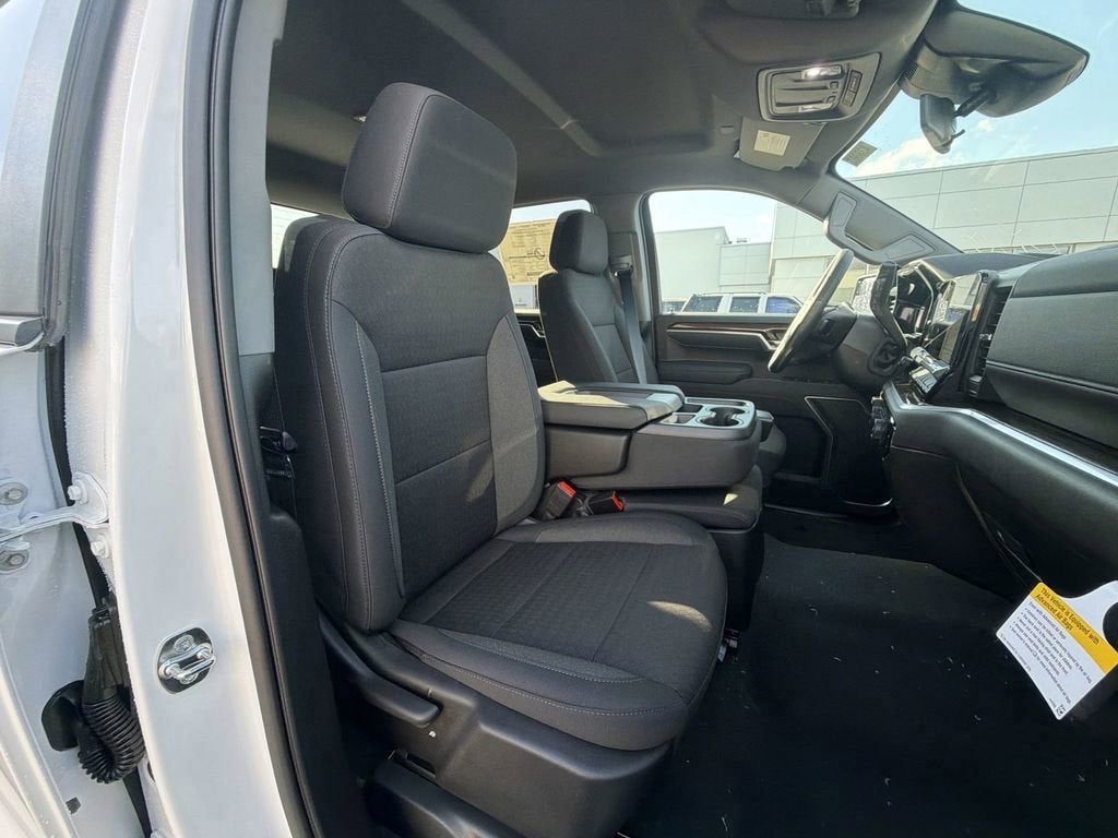 2026 Chevrolet Silverado 1500 4WD CREW 147