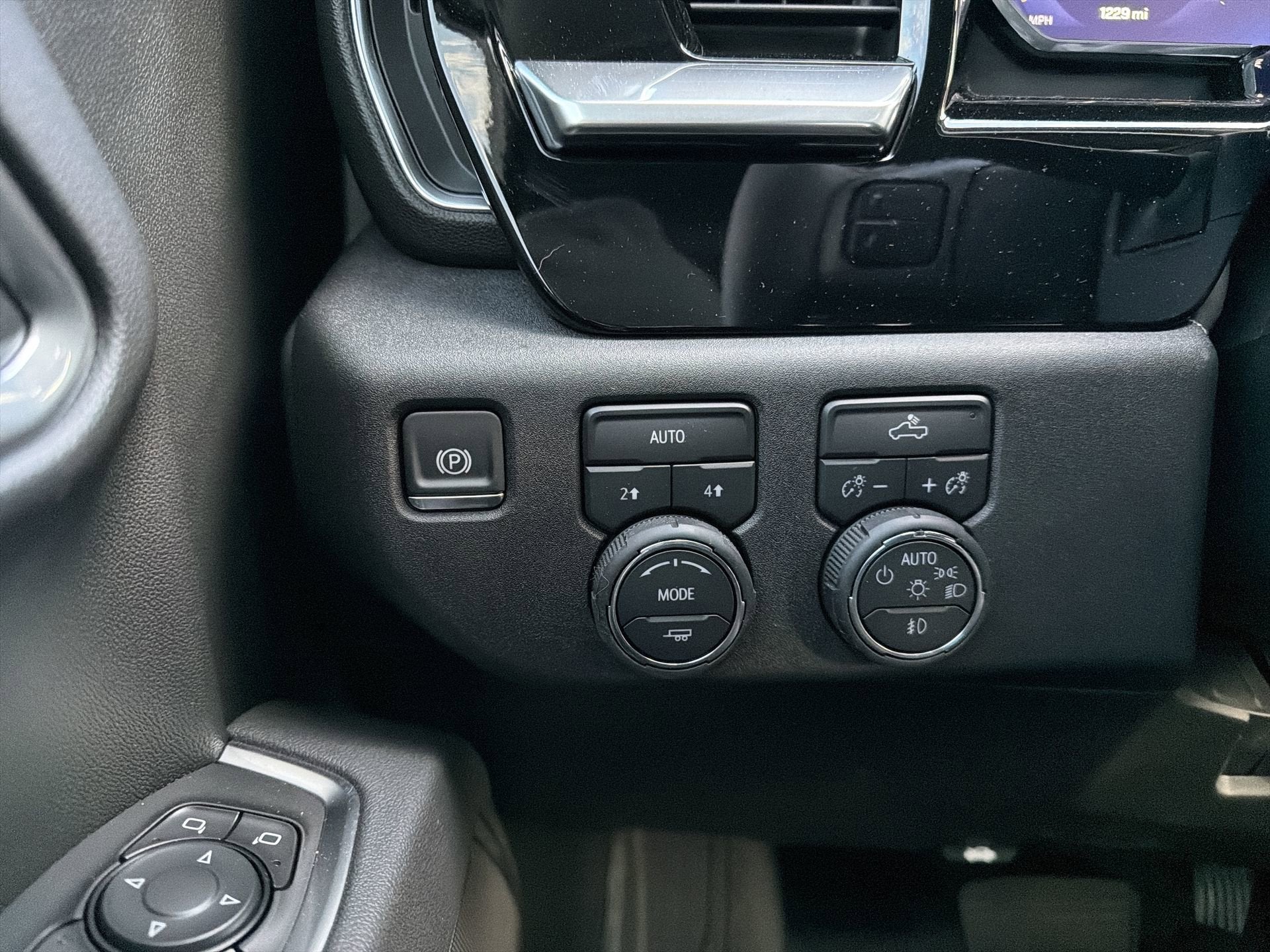 2026 Chevrolet Silverado 1500 4WD CREW 147