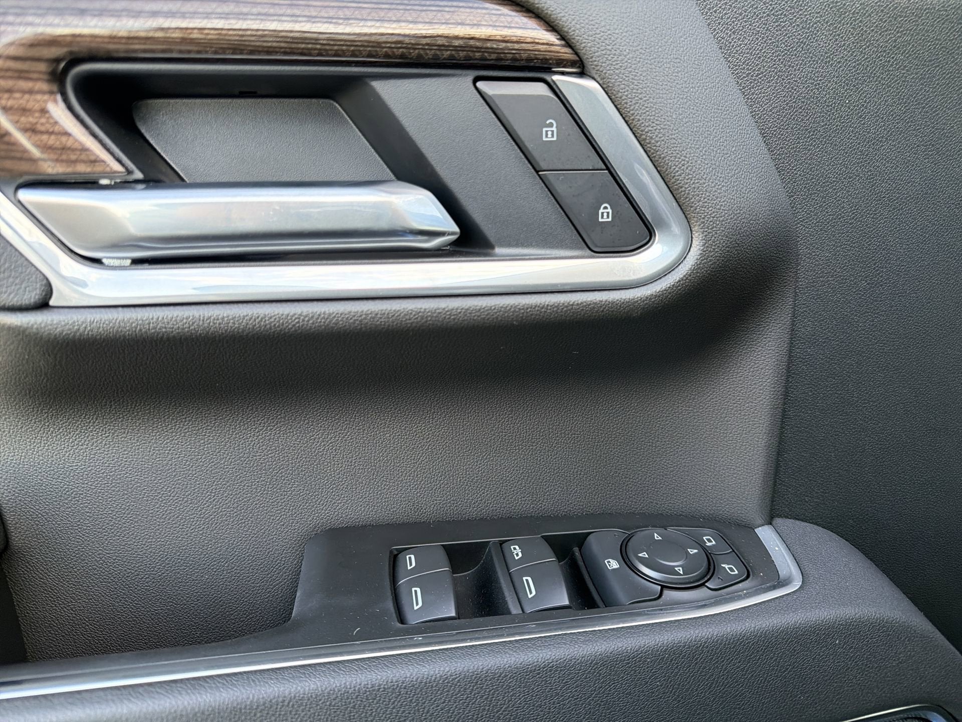 2026 Chevrolet Silverado 1500 4WD CREW 147