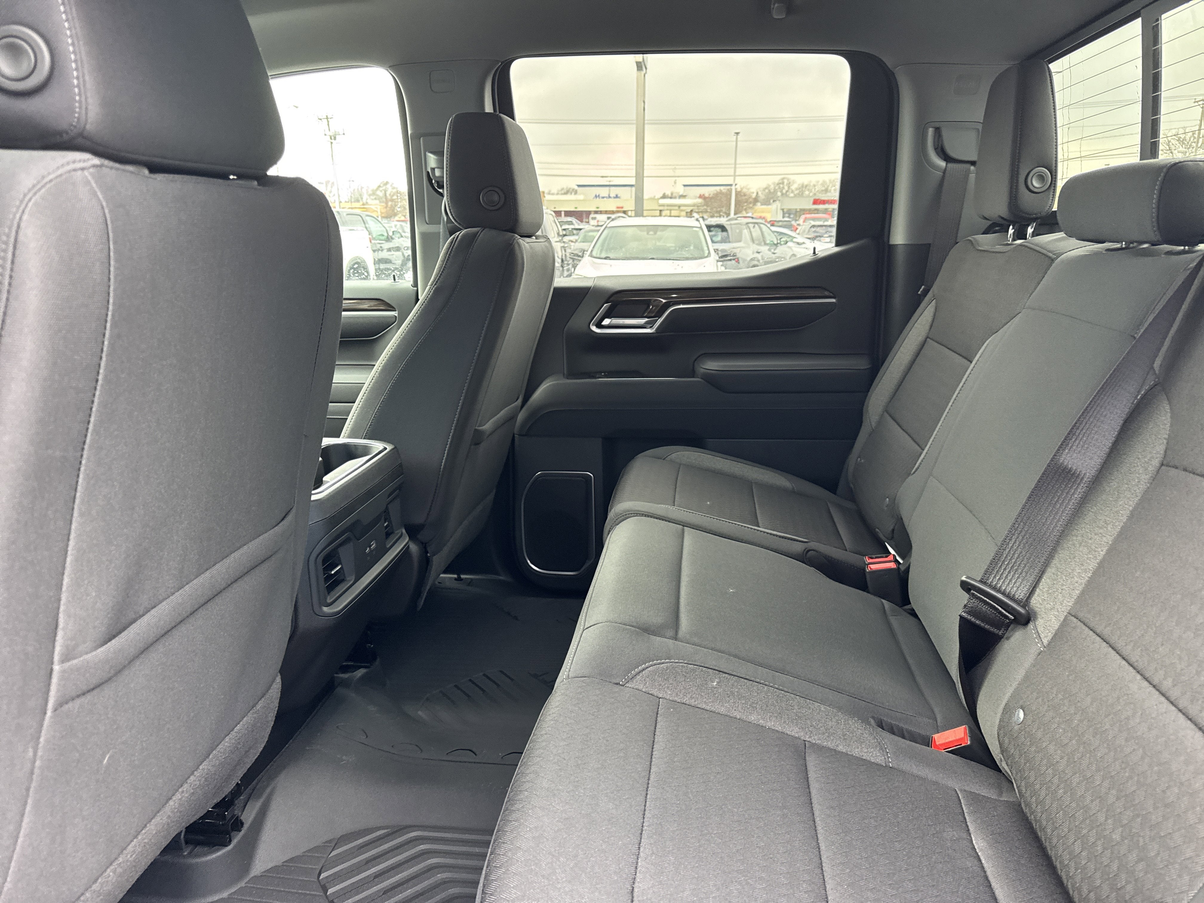 2026 Chevrolet Silverado 1500 4WD CREW 147