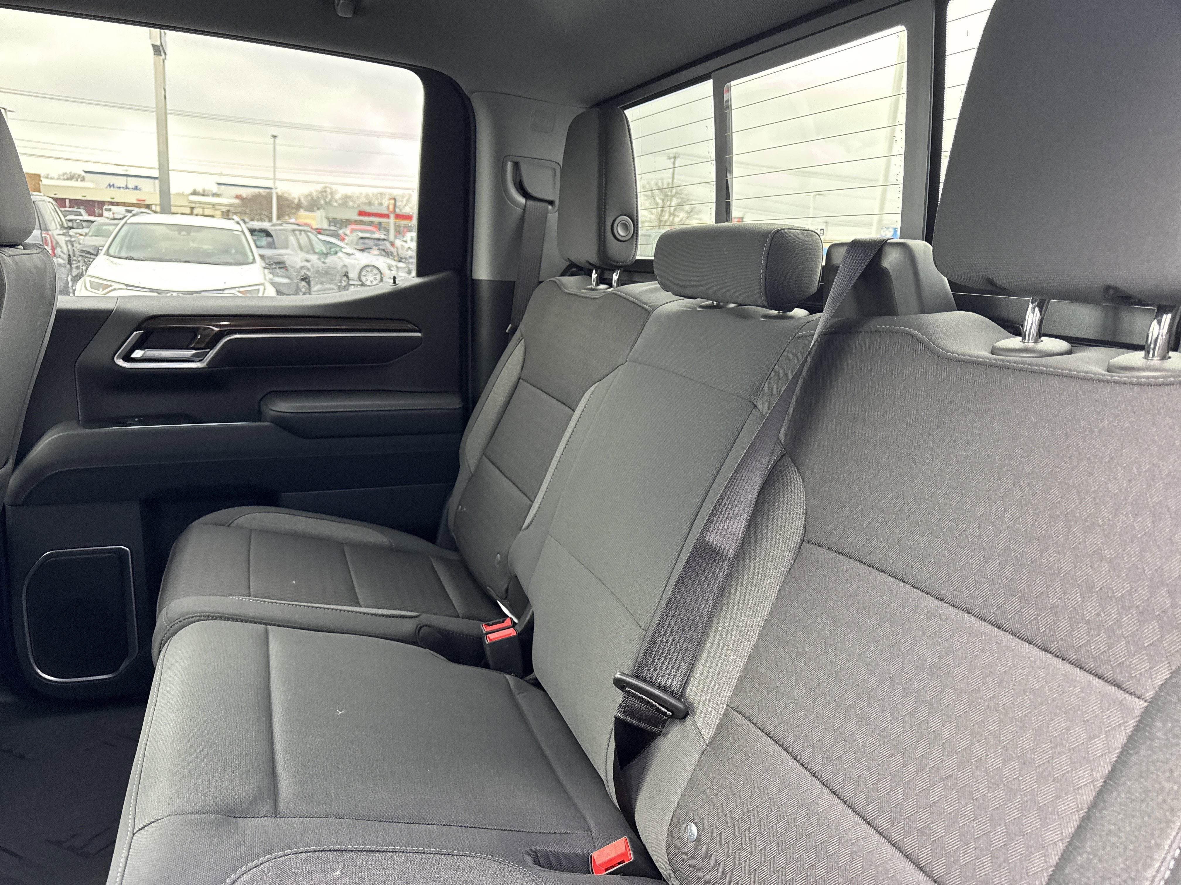 2026 Chevrolet Silverado 1500 4WD CREW 147