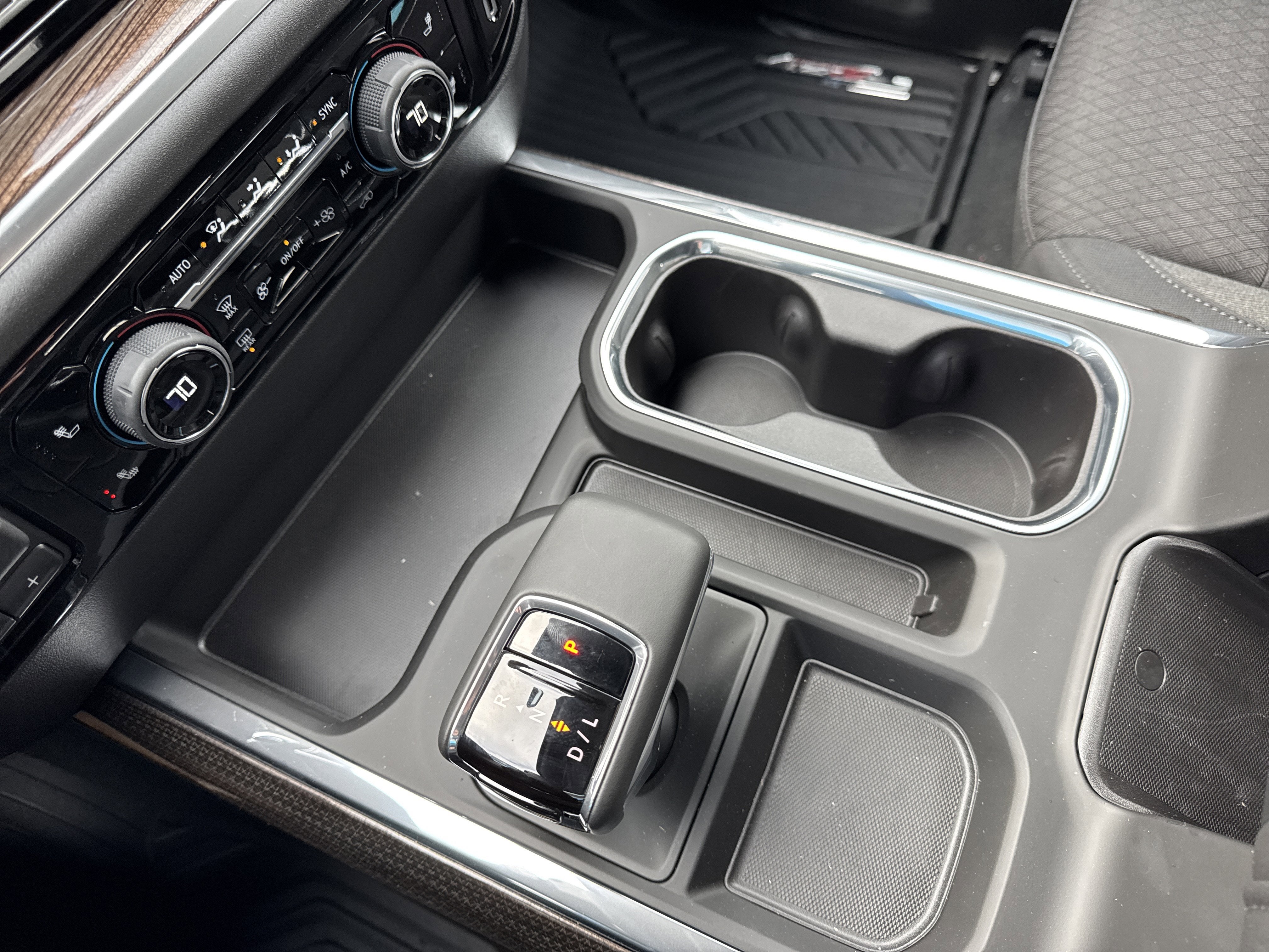 2026 Chevrolet Silverado 1500 4WD CREW 147