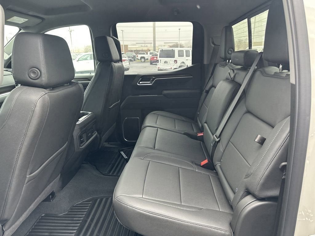 2026 Chevrolet Silverado 1500 4WD CREW 147