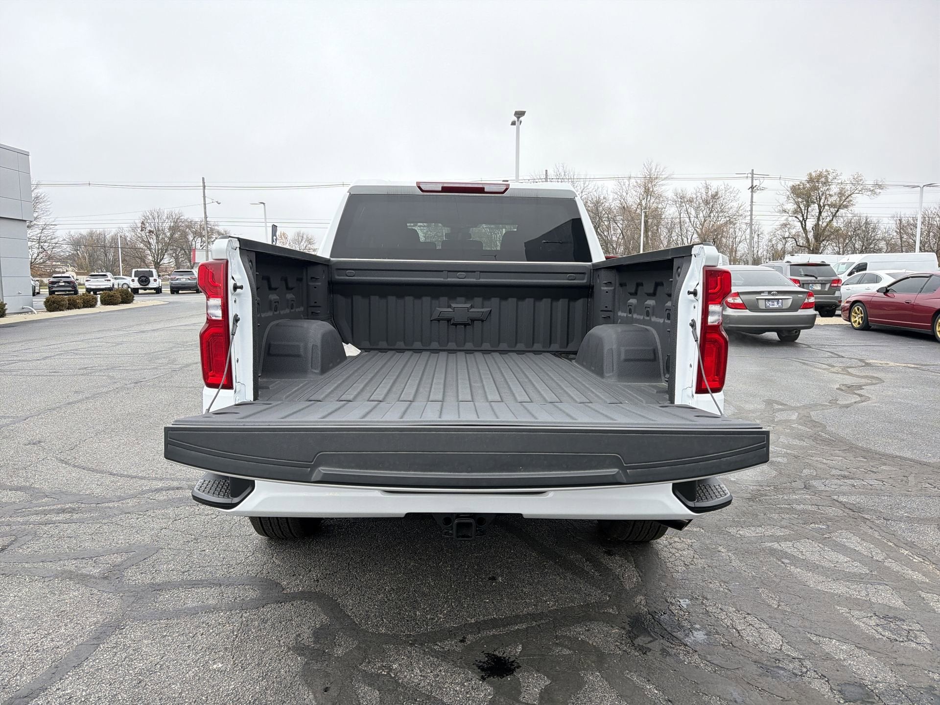 2025 Chevrolet Silverado 1500 4WD CREW 147