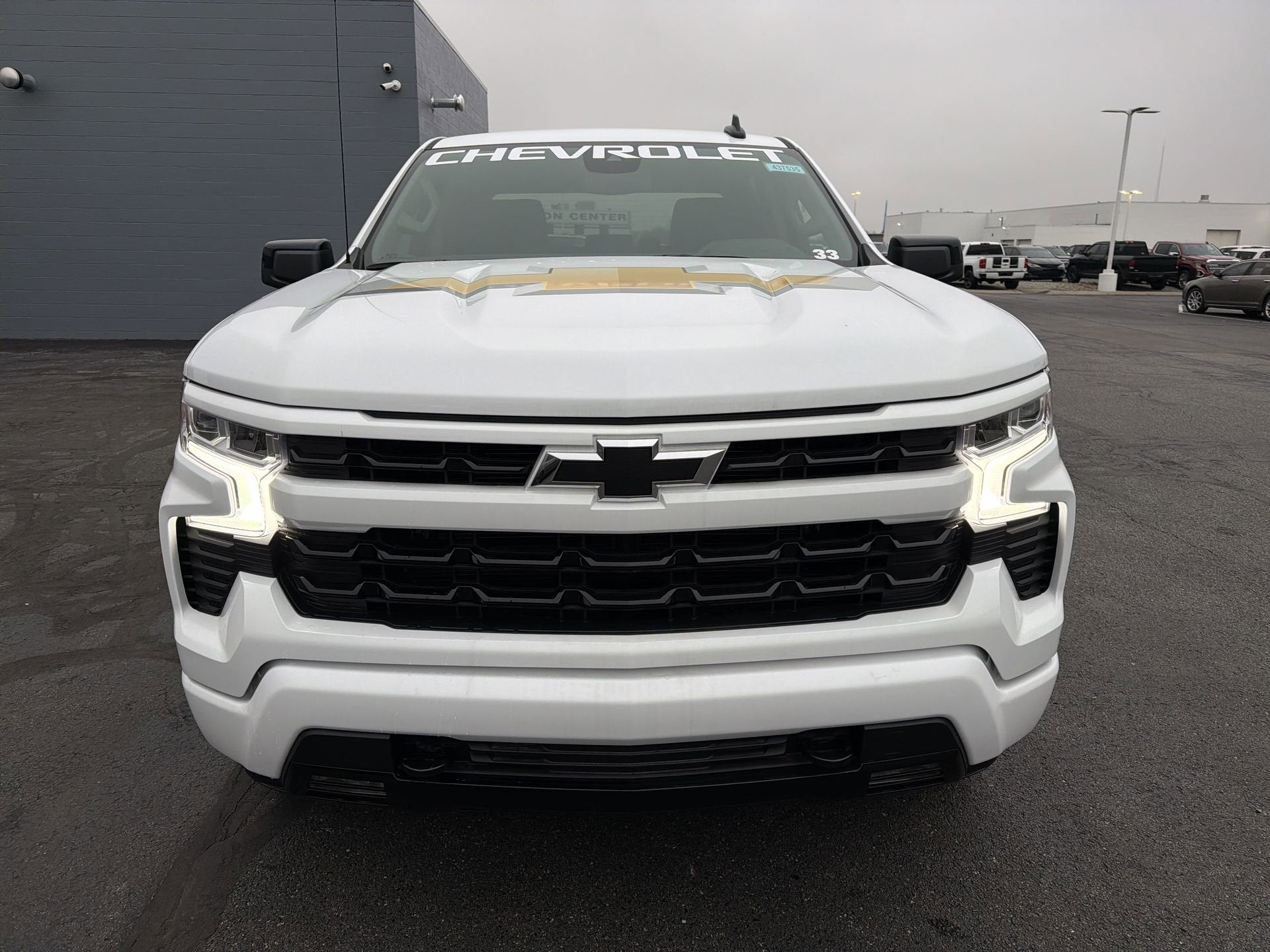 2025 Chevrolet Silverado 1500 4WD CREW 147