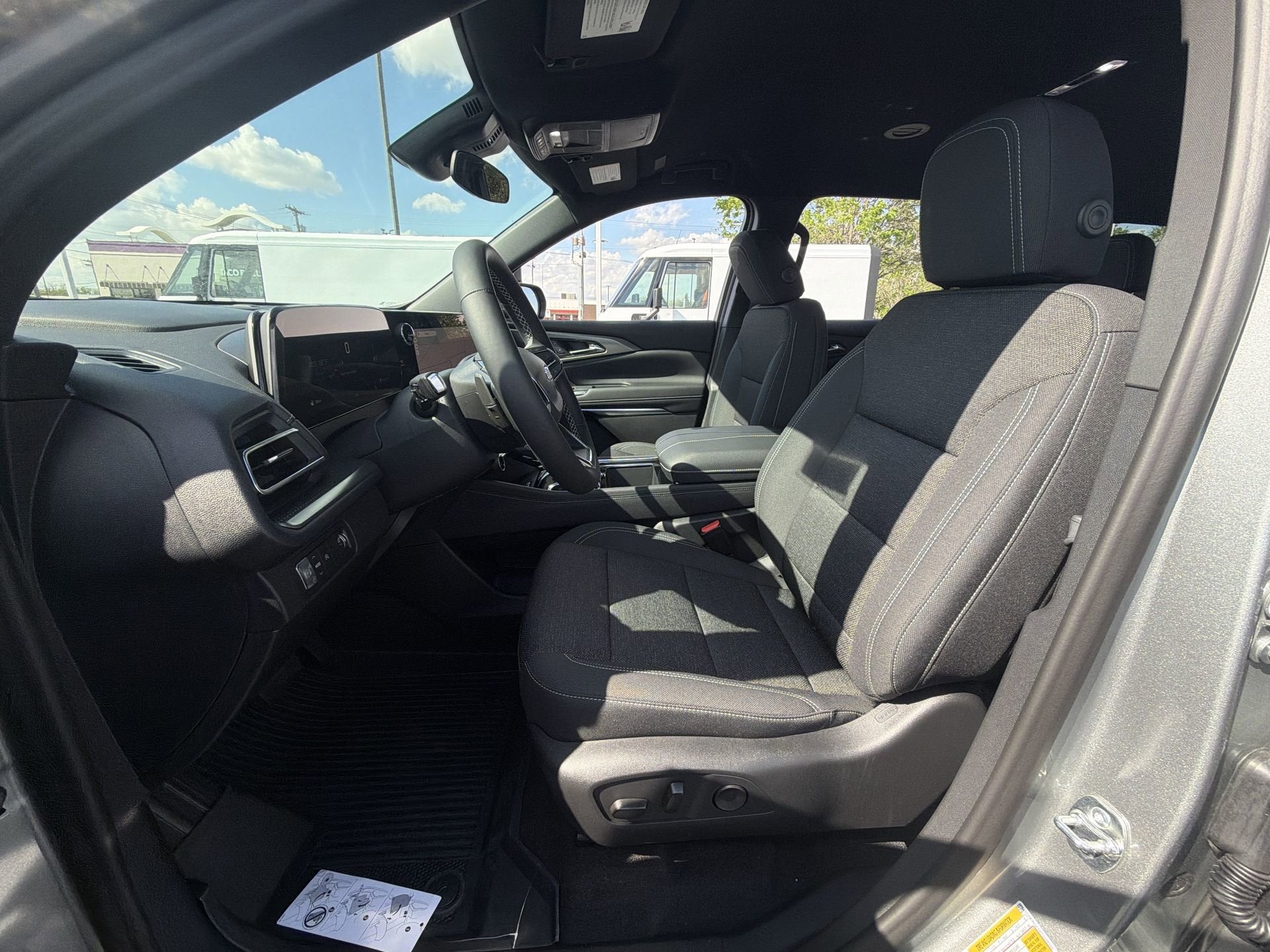 2026 Chevrolet Traverse 4DR LT