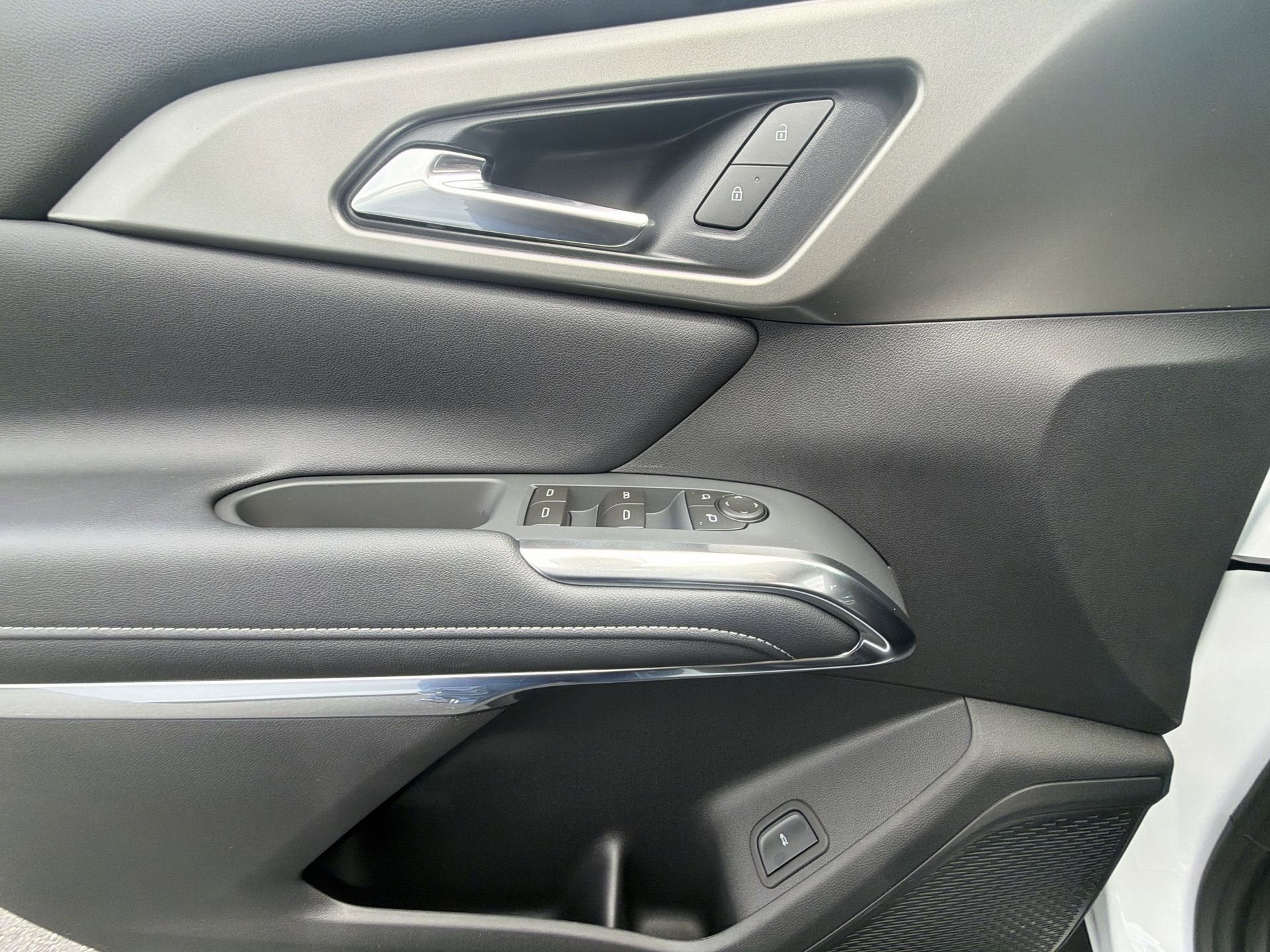 2026 Chevrolet Traverse 4DR LT