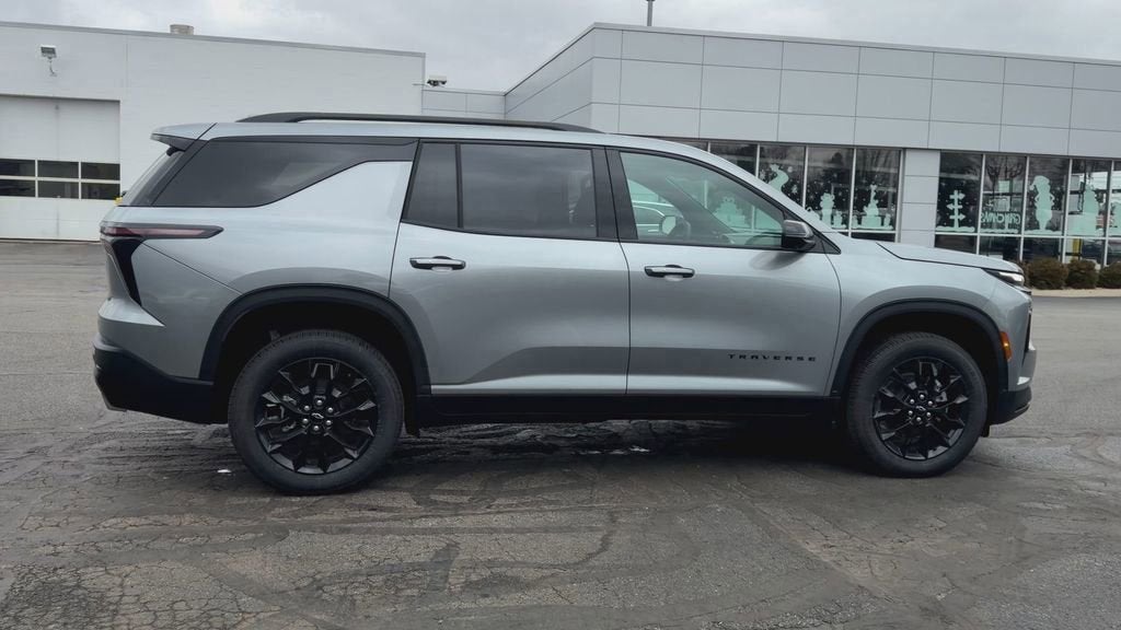 2026 Chevrolet Traverse 4DR LT