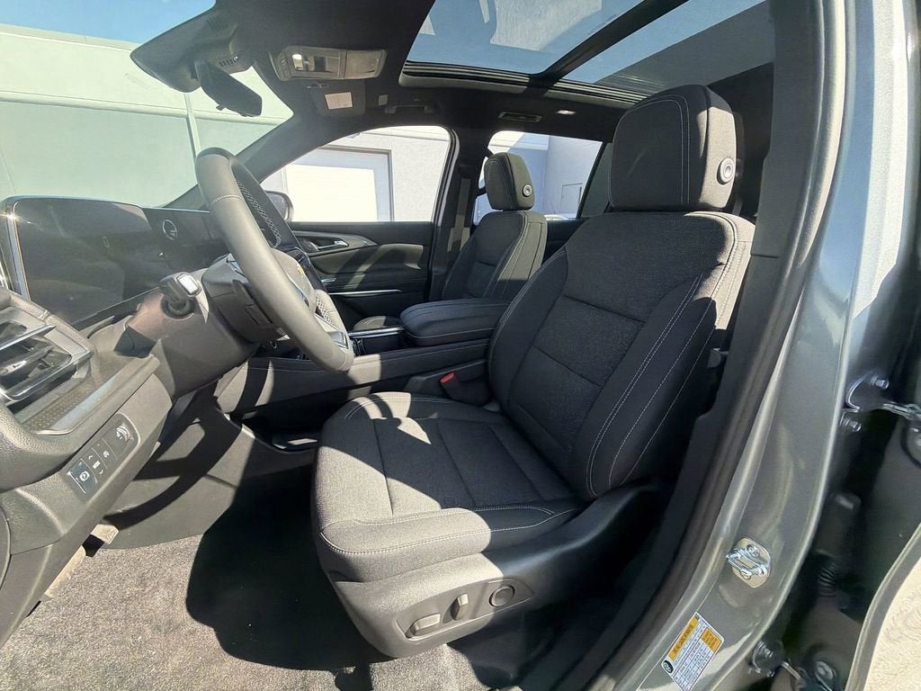 2026 Chevrolet Traverse 4DR LT