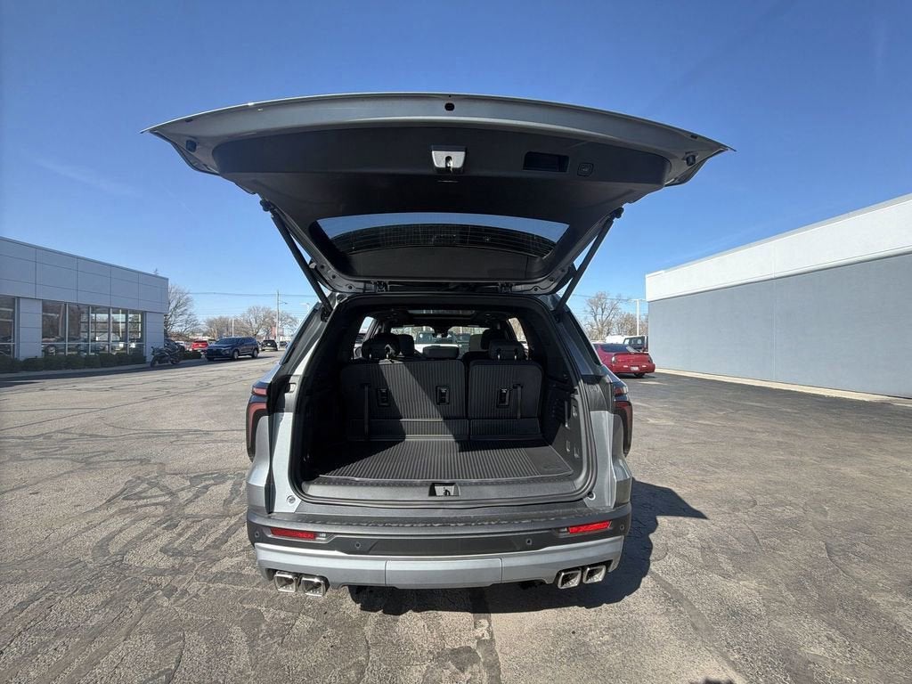 2026 Chevrolet Traverse 4DR LT