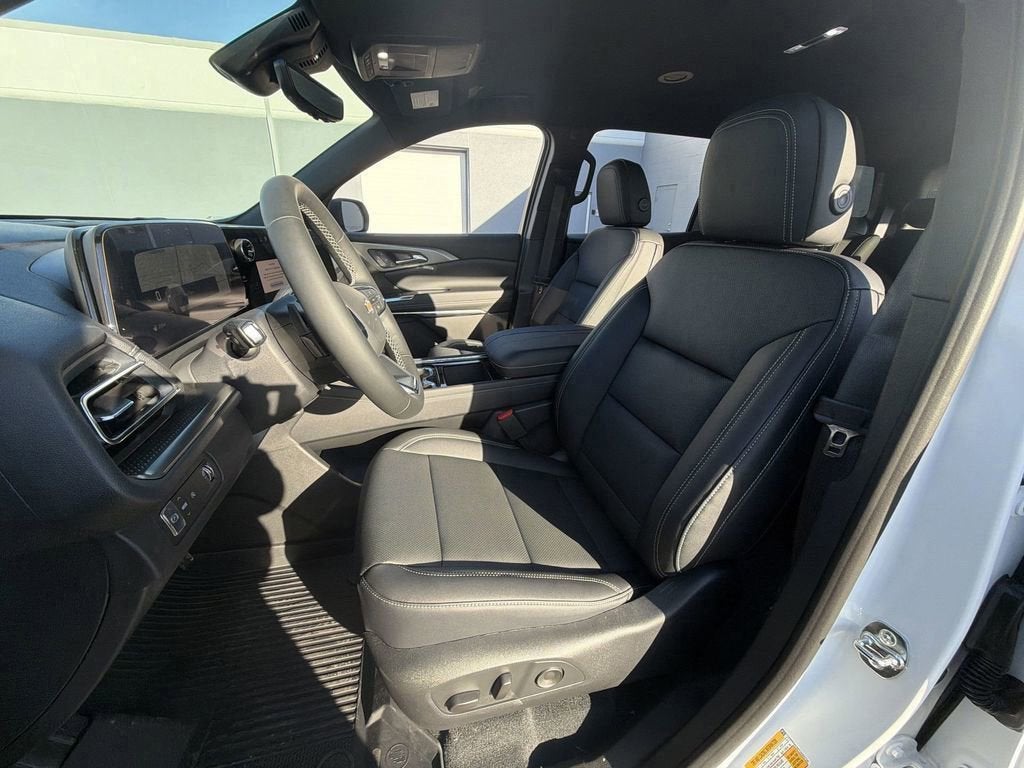 2026 Chevrolet Traverse 4DR LT