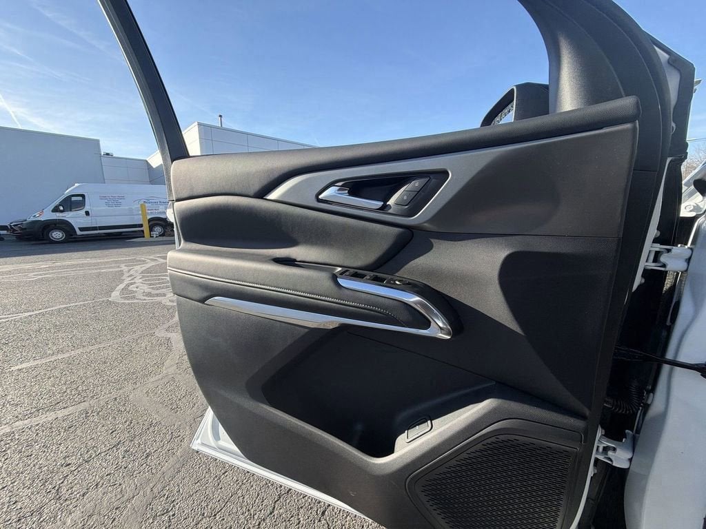 2026 Chevrolet Traverse 4DR LT