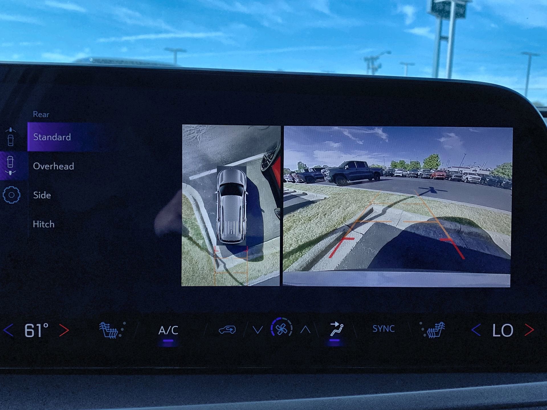 2026 Chevrolet Traverse 4DR LT