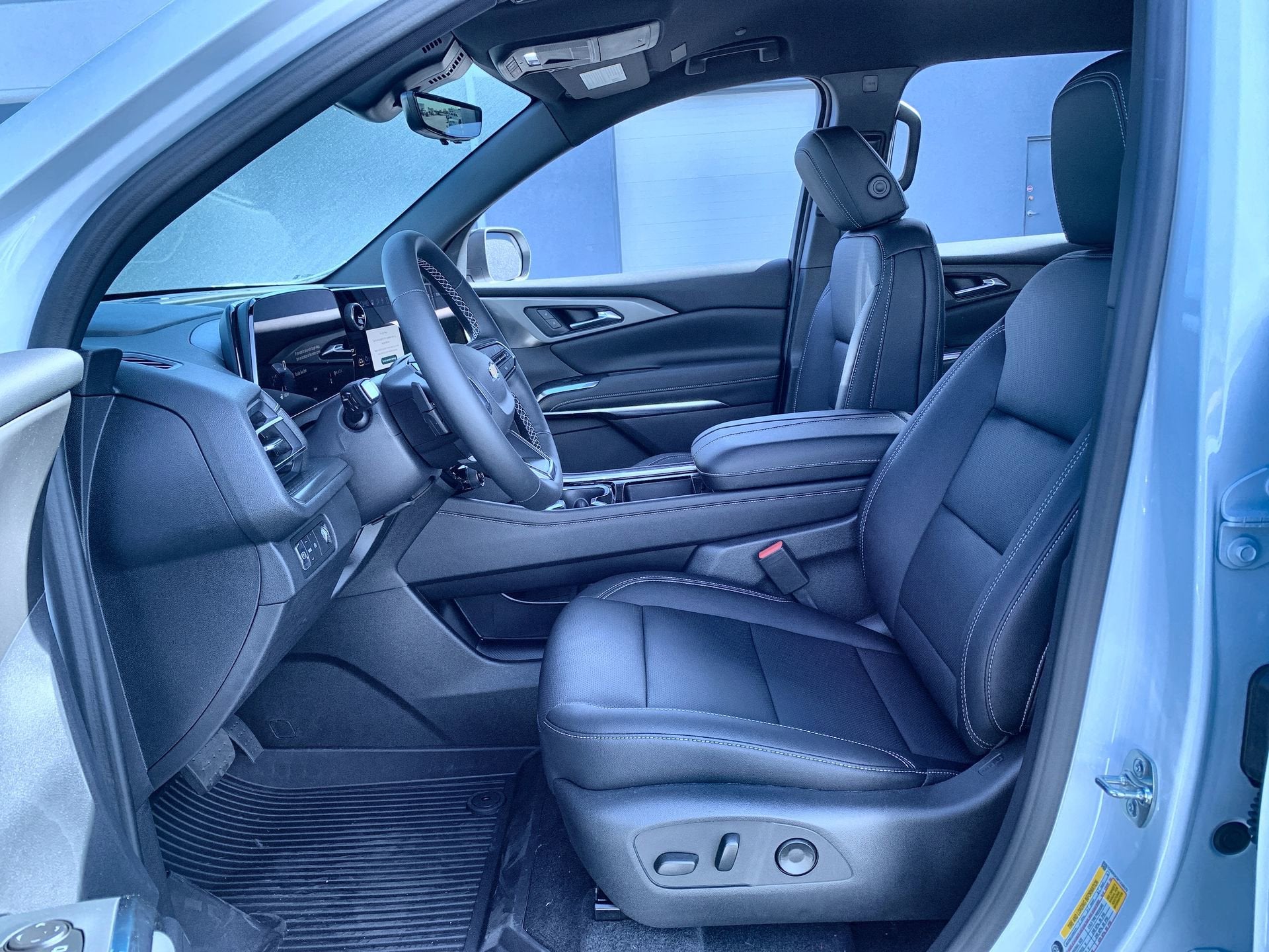 2026 Chevrolet Traverse 4DR LT