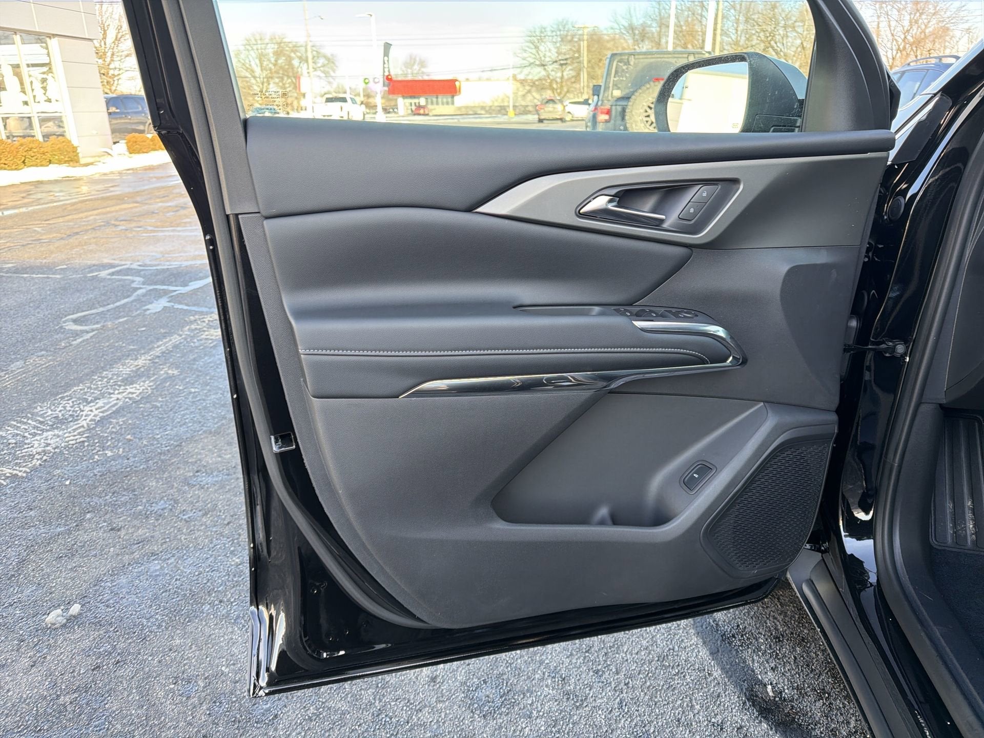 2026 Chevrolet Traverse 4DR LT