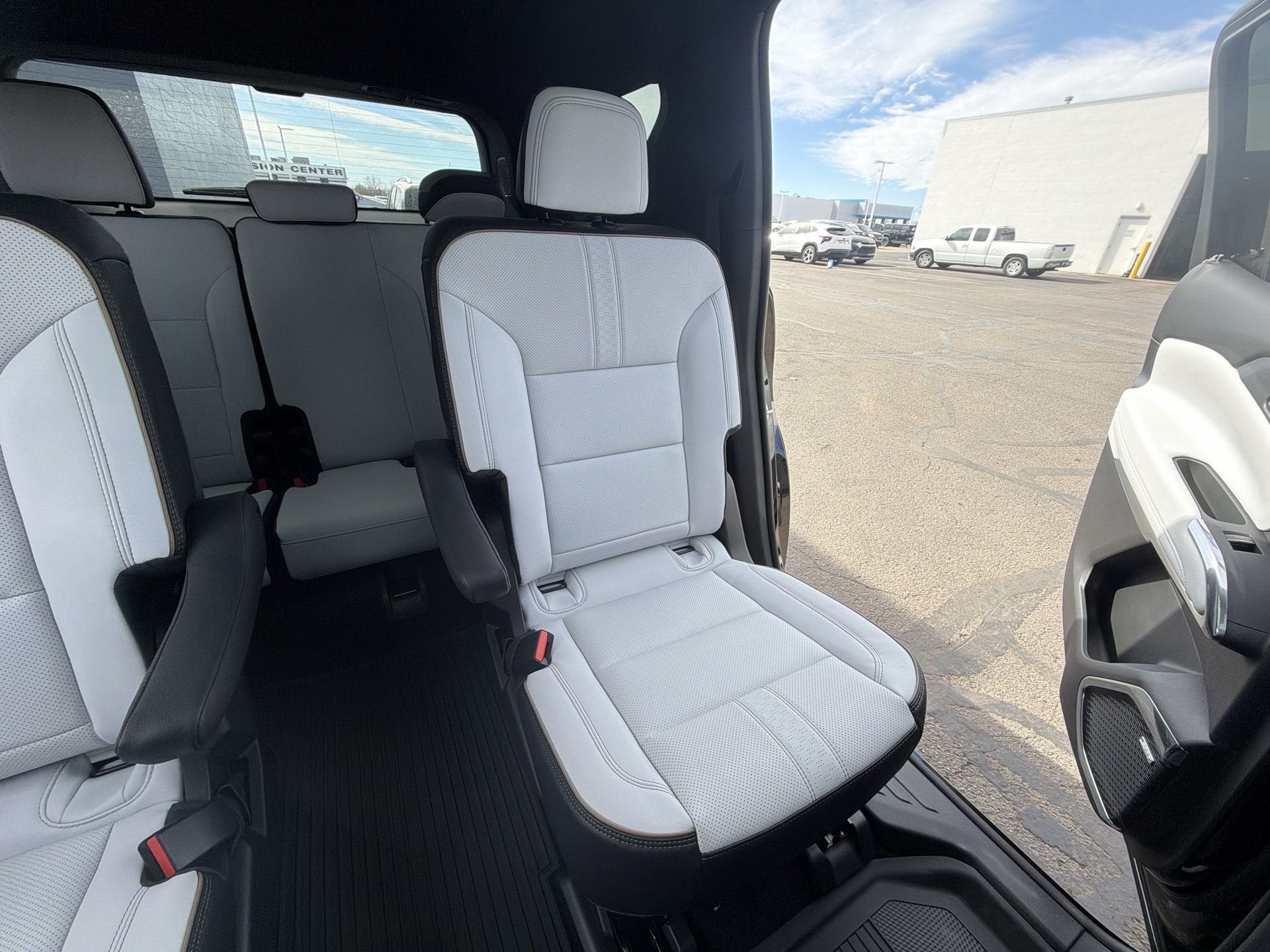 2026 Chevrolet Traverse 4DR SUV