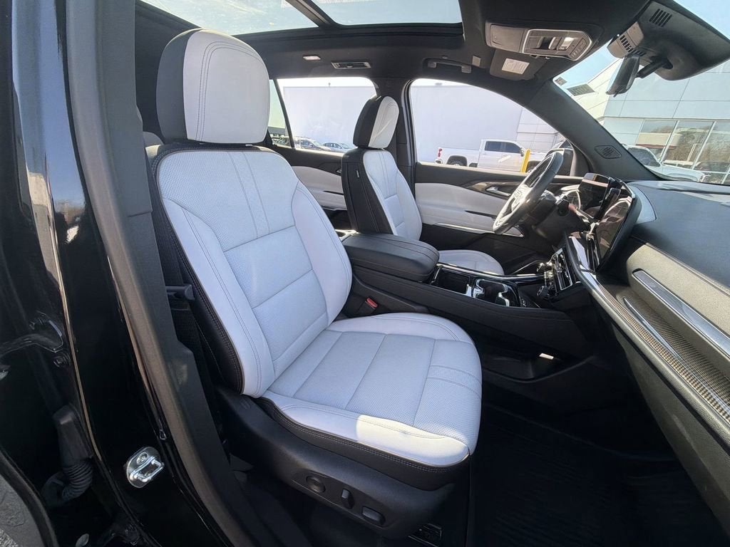 2025 Chevrolet Traverse 4DR SUV