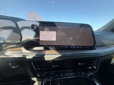 2026 Chevrolet Suburban 4DR 4WD